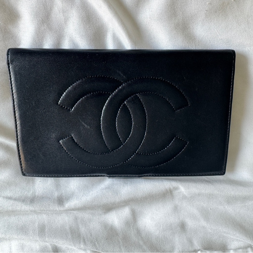 Vintage Chanel Leather Wallet